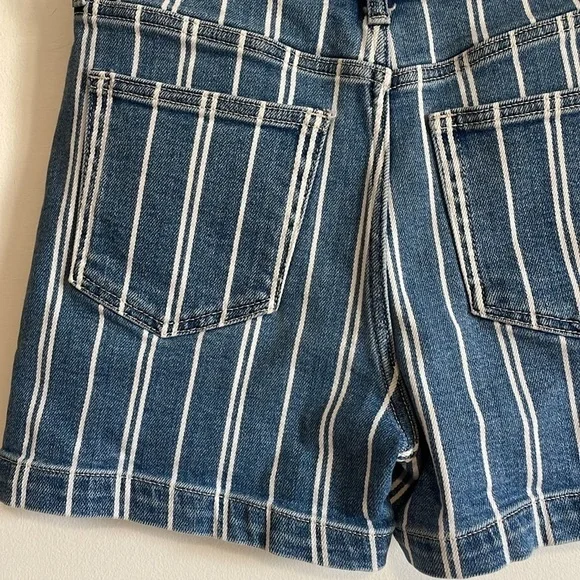 GAP Mom Jean Shorts 00 24 Blue White Striped Denim Pockets Cotton Mid 4” Inseam - Picture 7 of 14